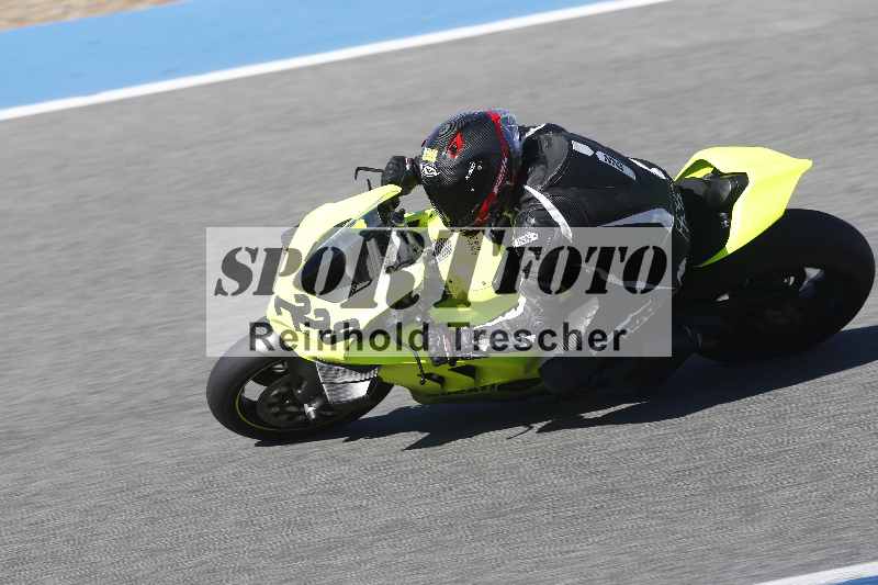 /Archiv-2024/02 29.01.-02.02.2024 Moto Center Thun Jerez/Gruppe gruen-green/229